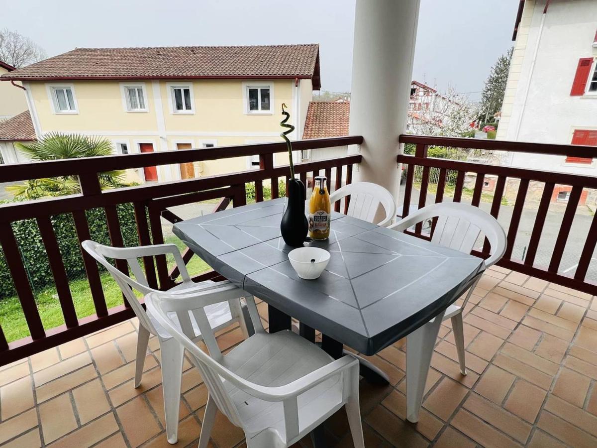 Appartement T1 Lumineux Avec Balcon Ensoleille Et Parking, 2 Couchages, Cambo-Les-Bains - Fr-1-495-16 Cambo-les-Bains Exterior foto